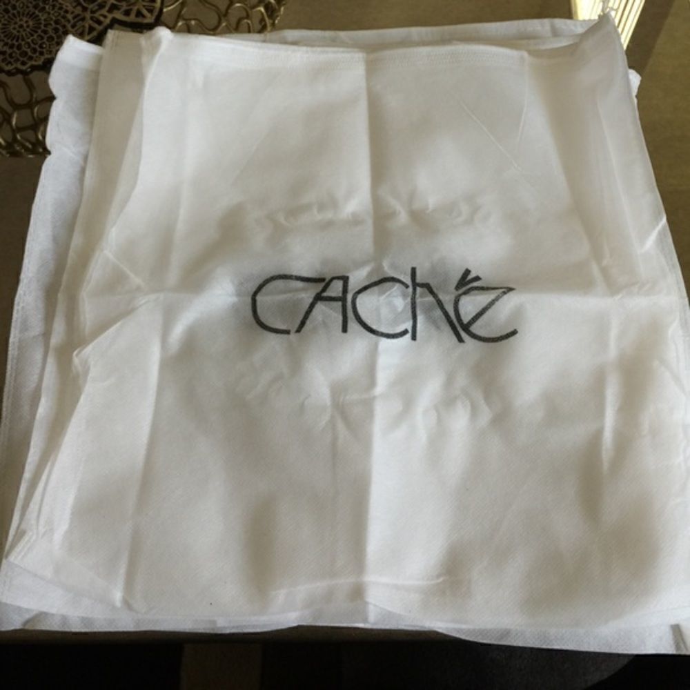 Cache dust bags available 7 💥bundle deal 💥
